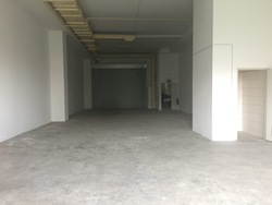 Enterprise One (D14), Factory #631584431